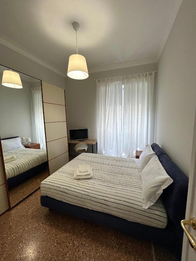 Piazza Vescovio Apartment Roma Esterno foto